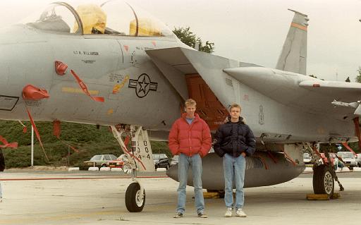 1990-06 arjan en Hans  F15.jpg